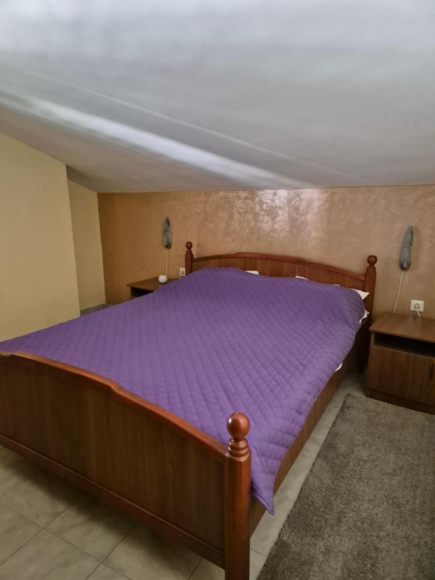 Mali Milocer Bay Accommodation Свети-Стефан Номер фото